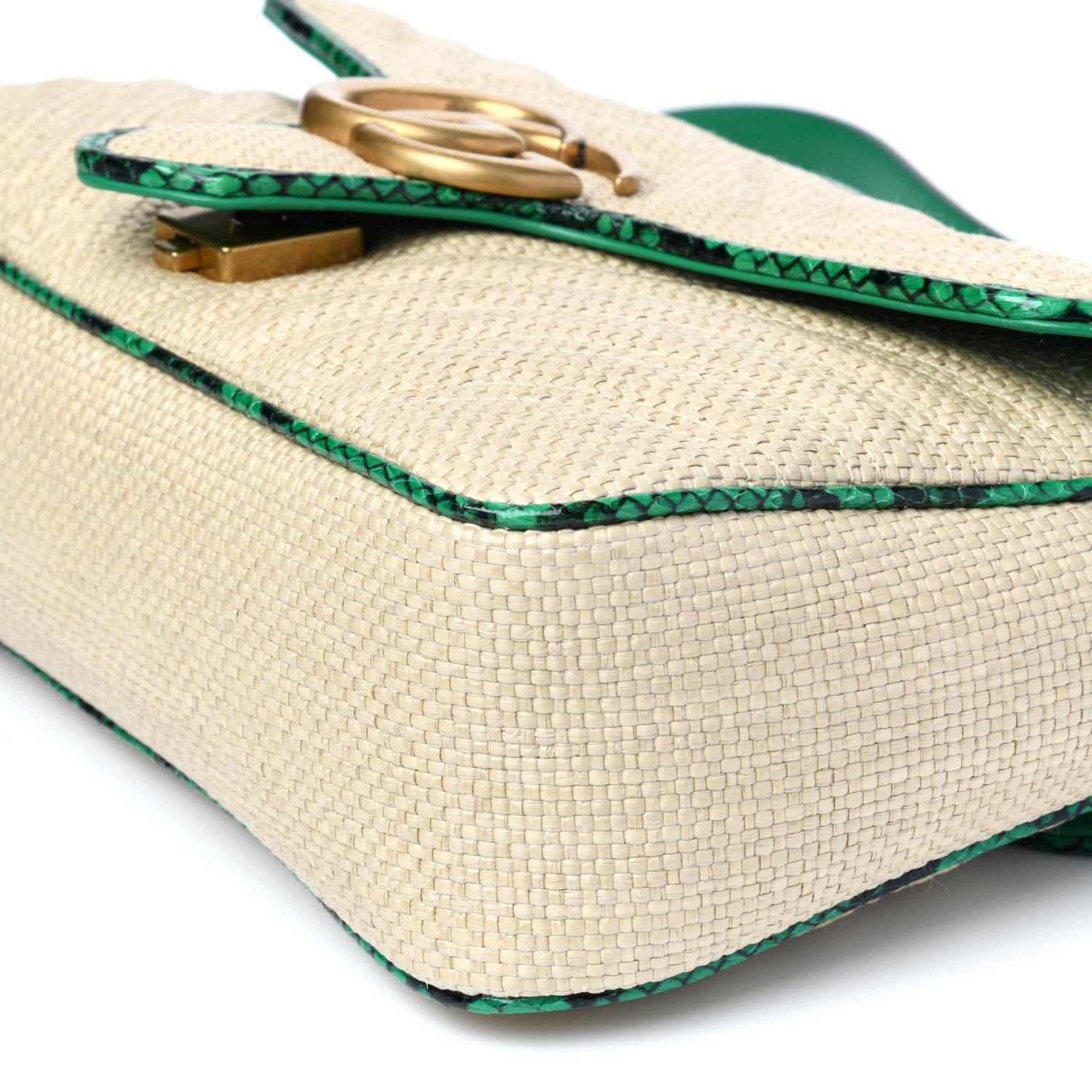 Women's Gucci GG Marmont Raffia Matelasse Shoulder Bag Small For Sale