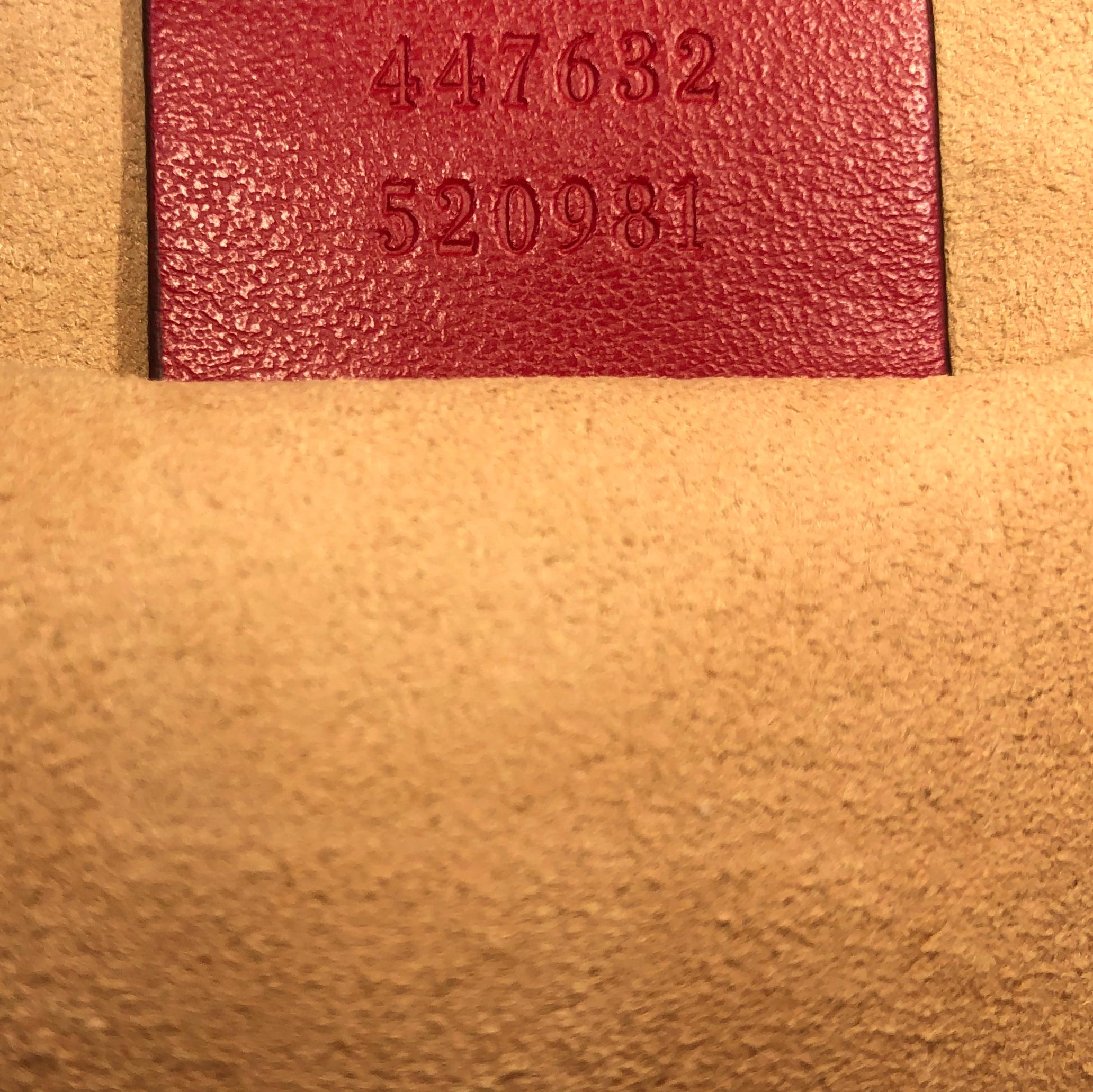 Gucci GG Marmont Shoulder Bag 3