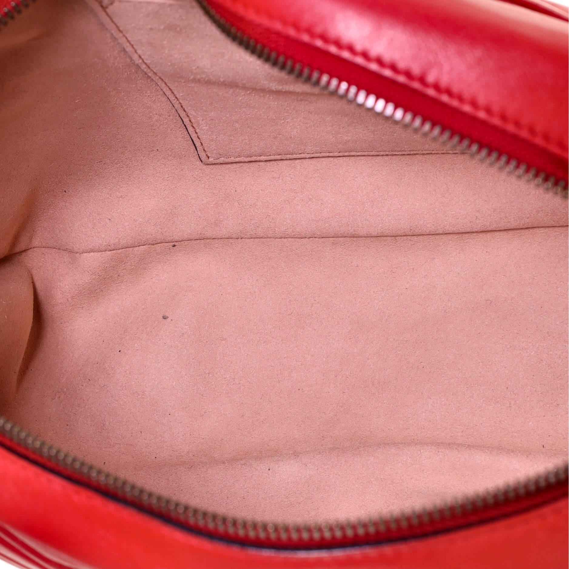 Red Gucci GG Marmont Shoulder Bag Matelasse Leather Medium