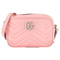 Gucci GG Marmont Shoulder Bag Matelasse Leather Mini Used Gucci GG Marmont Shoulder Bag Matelasse Leather Mini