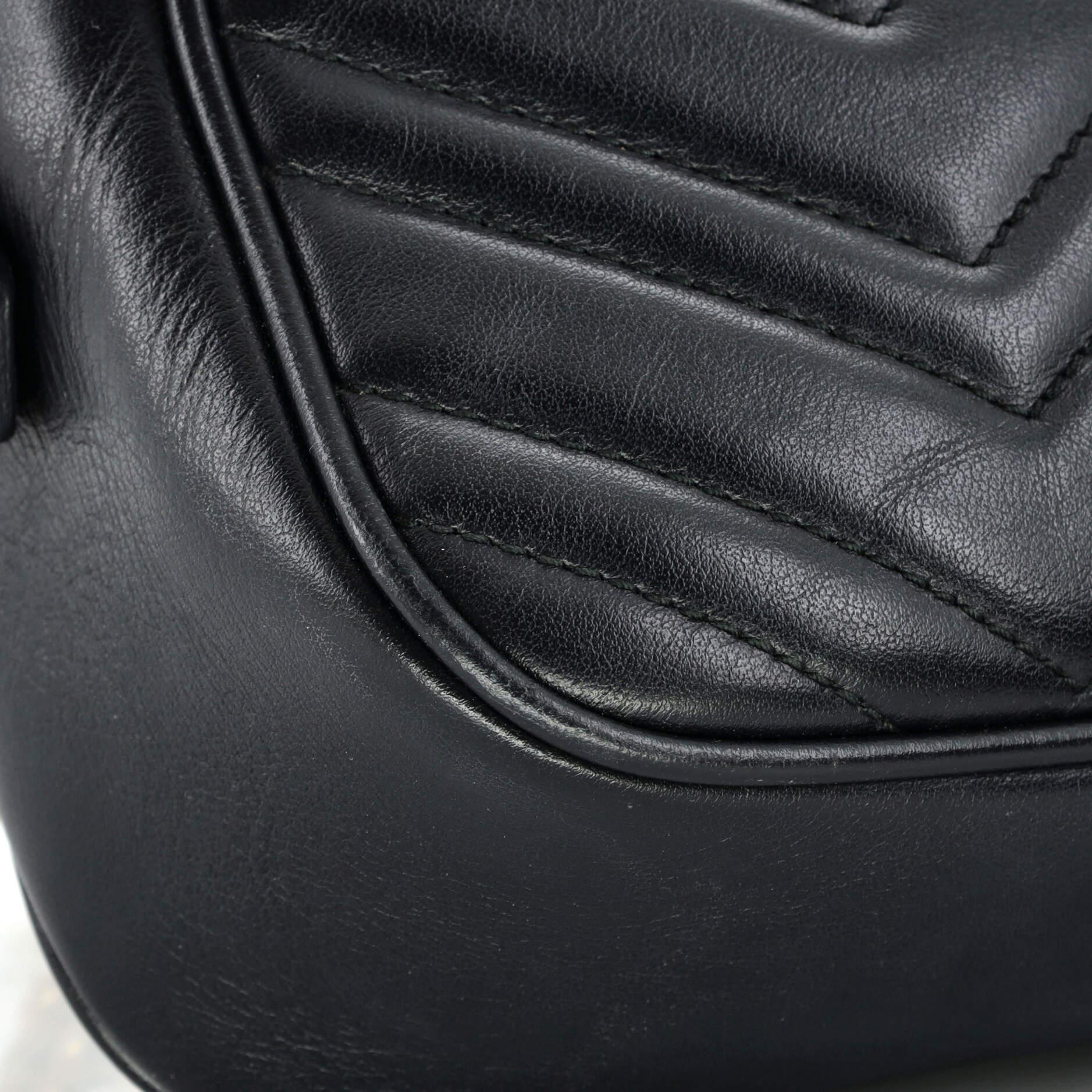 Gucci GG Marmont Umhängetasche Matelasse aus Leder im Angebot 2