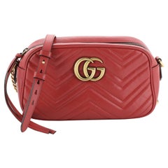 Gucci GG Marmont Shoulder Bag Matelasse Leather Small