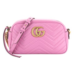  Gucci GG Marmont Shoulder Bag Matelasse Leather Small