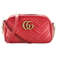 Gucci GG Marmont Shoulder Bag Matelasse Leather Small