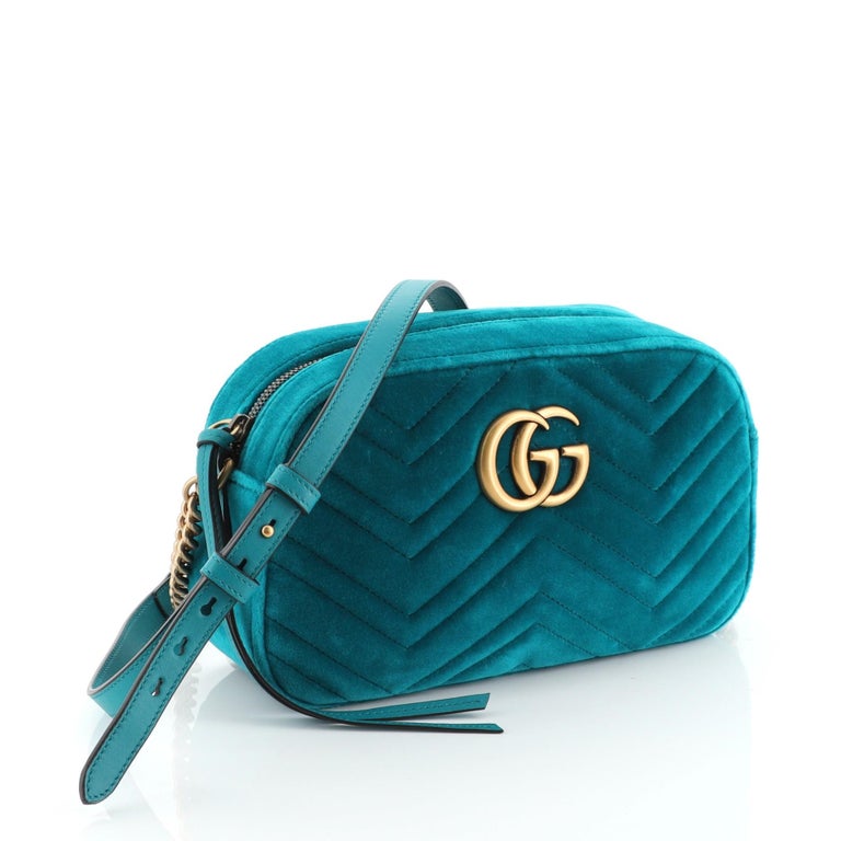 Gucci GG Marmont Shoulder Bag Matelasse Velvet Small at 1stDibs | gucci ...