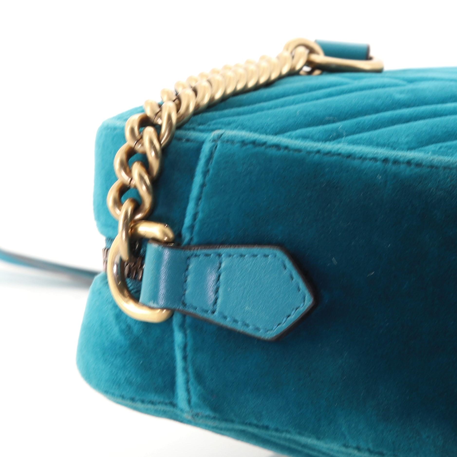 Gucci GG Marmont Shoulder Bag Matelasse Velvet Small 2