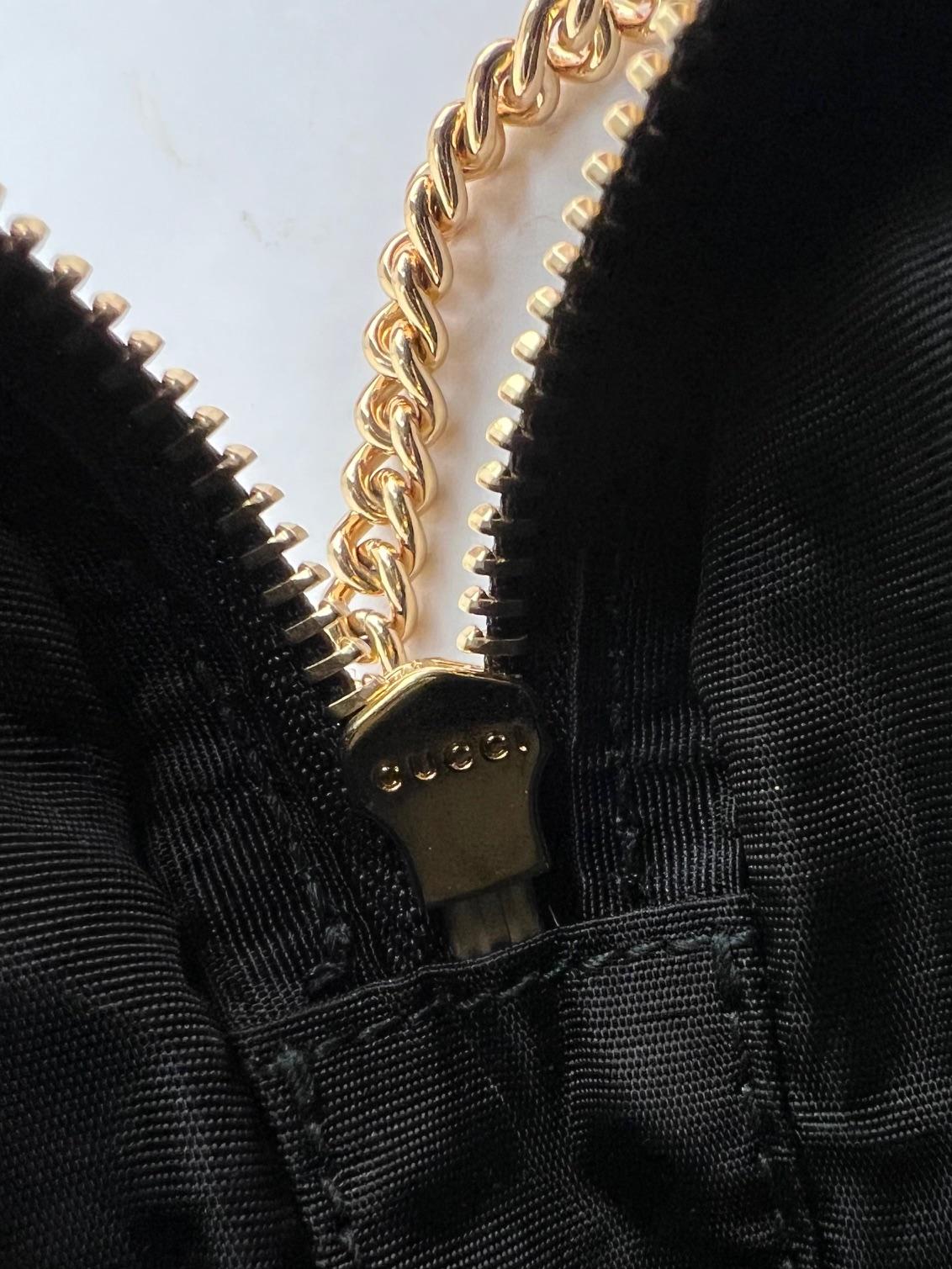 De las mujeres Bolso Crossbody Gucci GG Marmont Super Mini falta de piel de becerro en venta