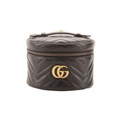 Gucci GG Marmont Vanity Sac à dos en cuir matelassé Mini