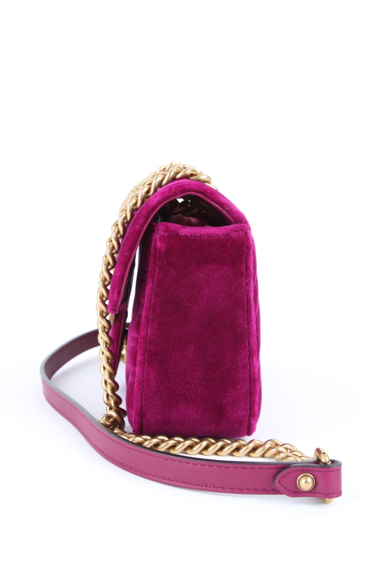 Gucci GG Marmont Velvet Shoulder Bag in Fuchsia For Sale at 1stdibs