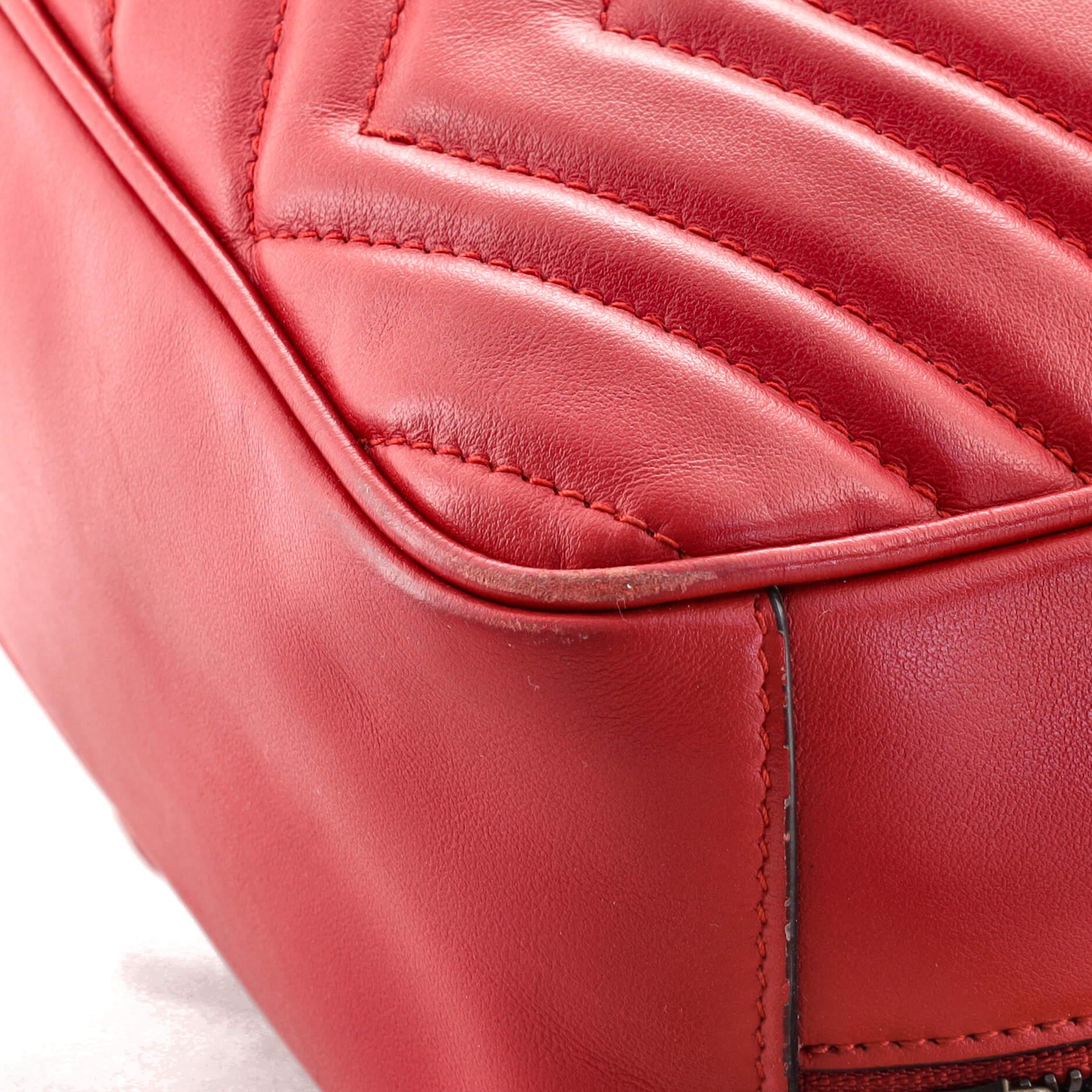 Gucci GG Marmont Zip Around Camera Bag Matelasse Leather Small In Fair Condition In NY, NY