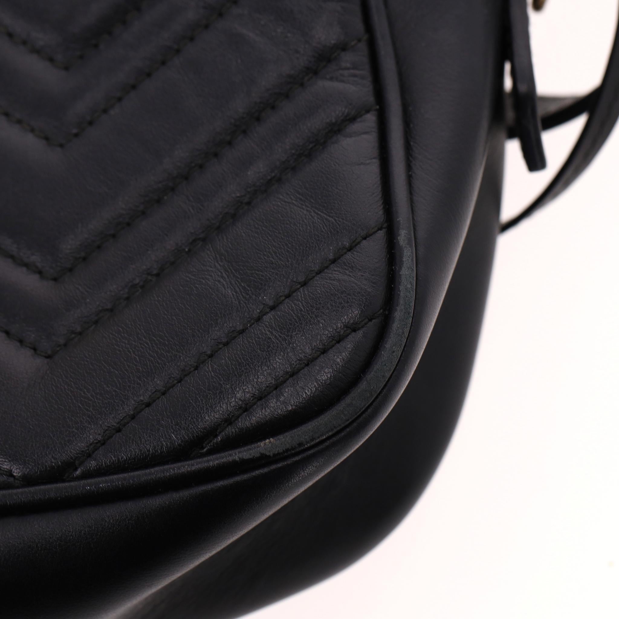 Gucci GG Marmot Matelasse Leather Mini Camera Bag en vente 7