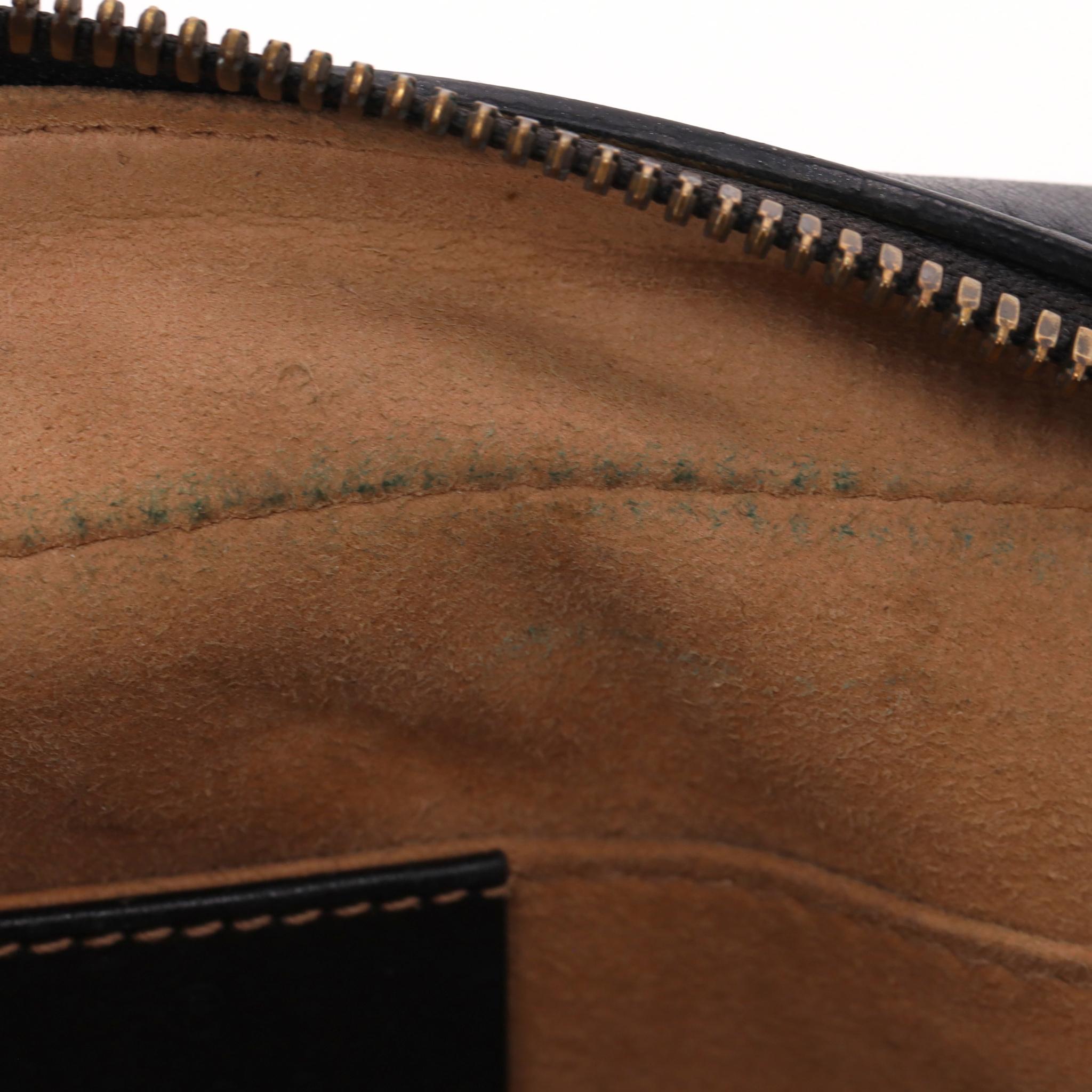 Gucci GG Marmot Matelasse Leather Mini Camera Bag en vente 10
