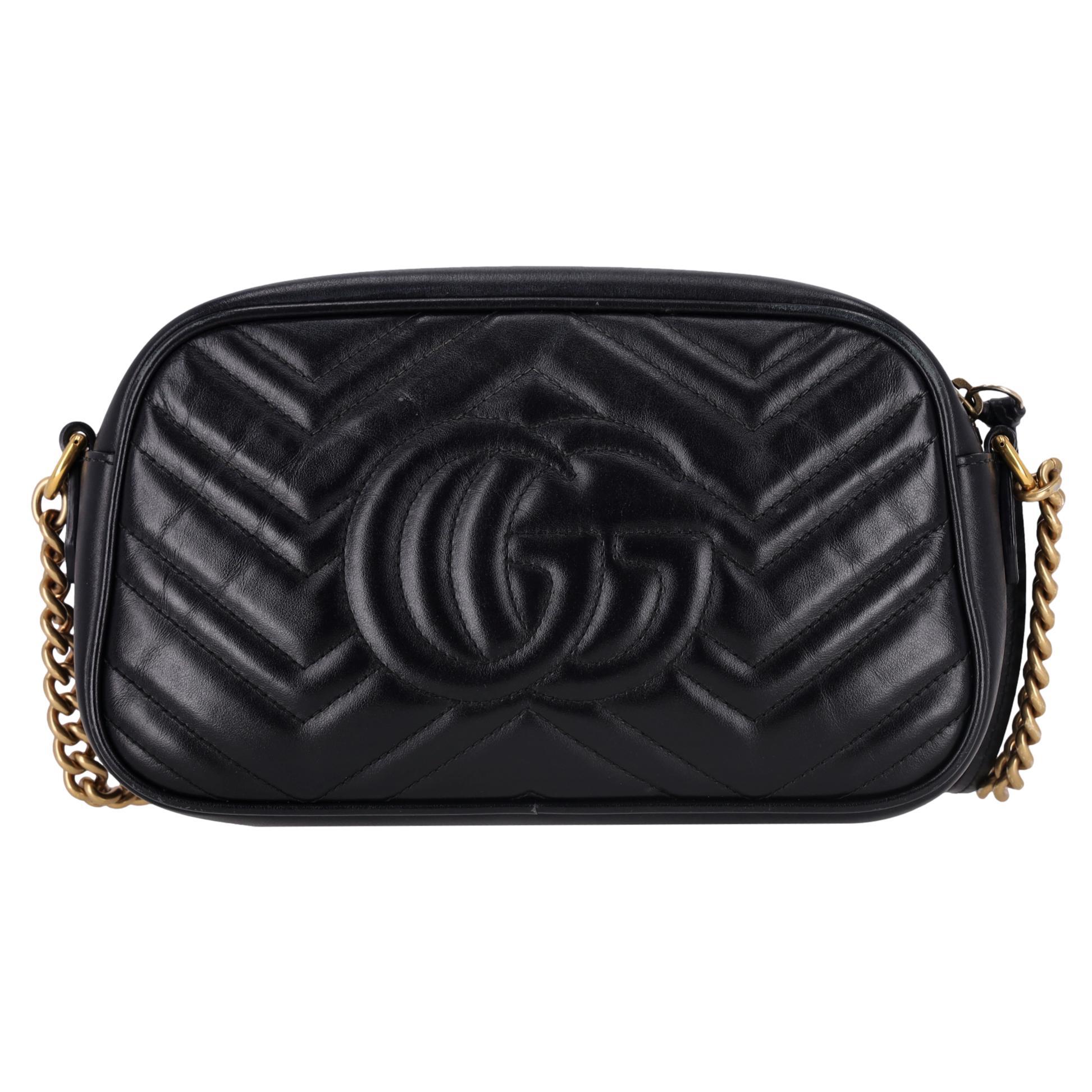 Gucci GG Marmot Matelasse Leather Mini Camera Bag Bon état - En vente à London, GB
