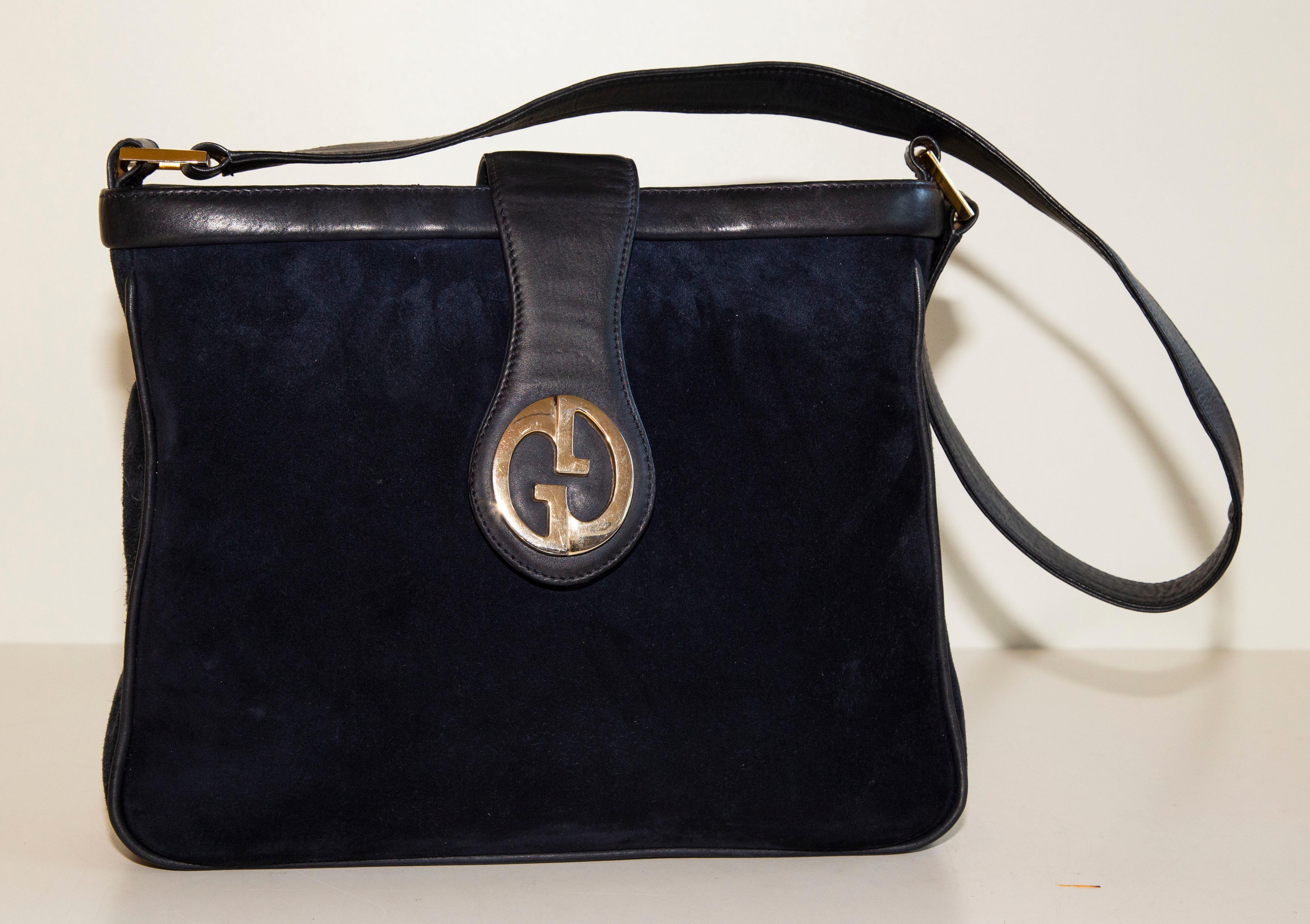 Gucci GG Metal Signature Logo Dark Blue Suede and Leather Shoulder Bag 1970s For Sale 7
