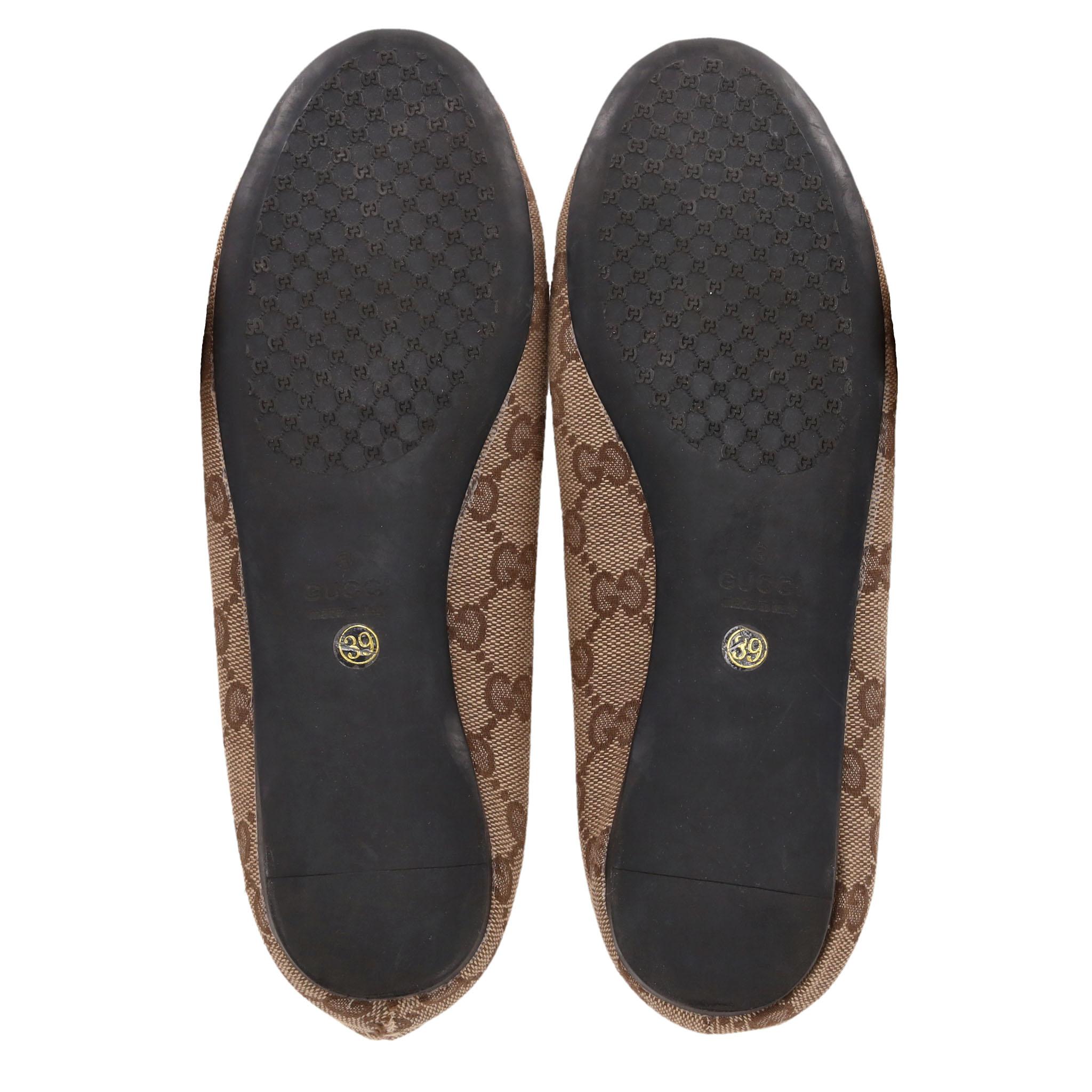  Gucci 'GG' Monogram Canvas Ballet Flats Pour femmes 