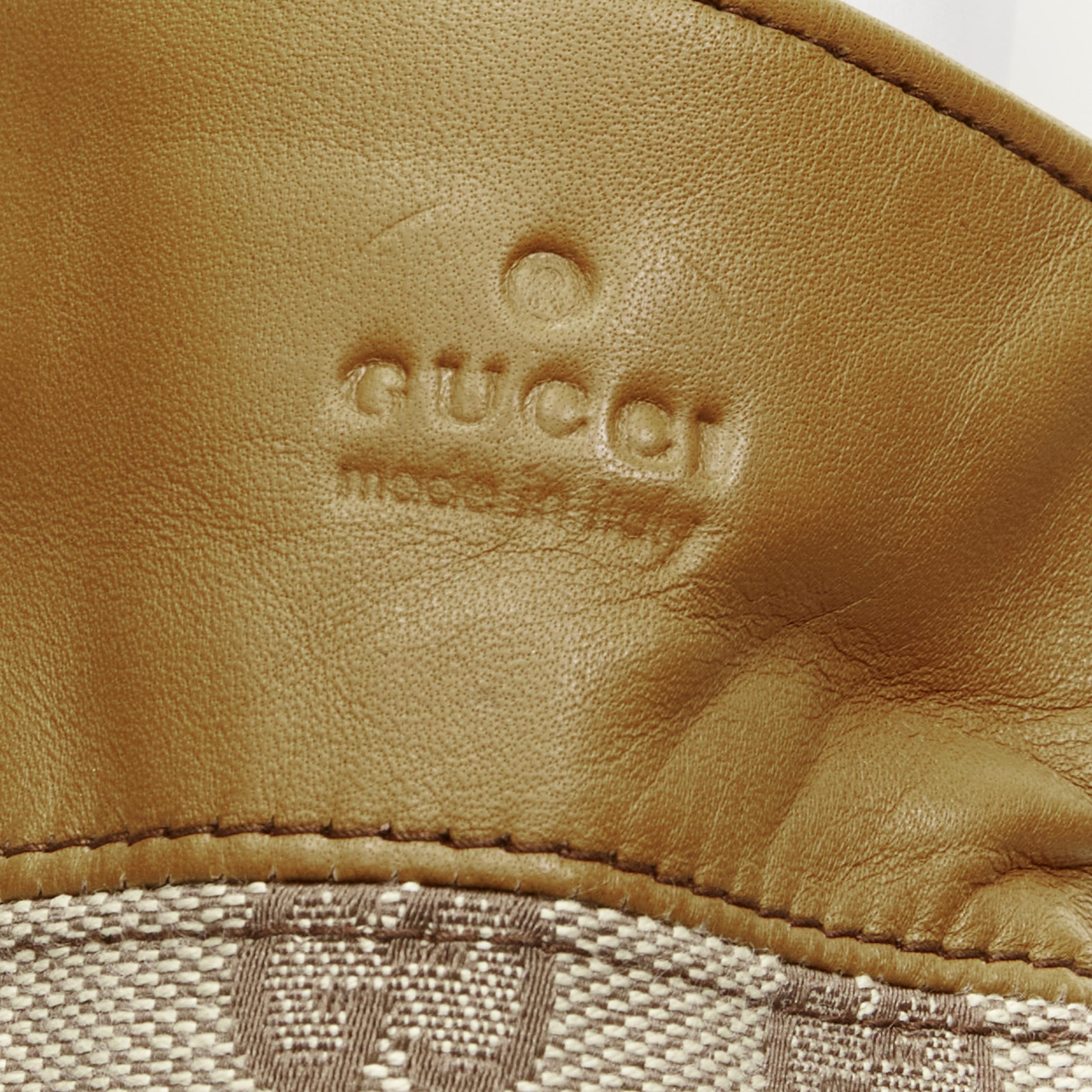 Brown GUCCI GG monogram canvas brown leather trim cashmere lined glove Size 7 For Sale