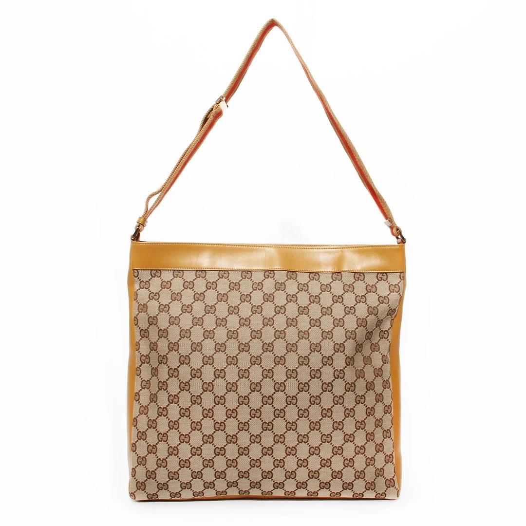 Sac messager Gucci en toile Monogram à motif GG (Tom Ford) Bon état - En vente à Los Angeles, CA