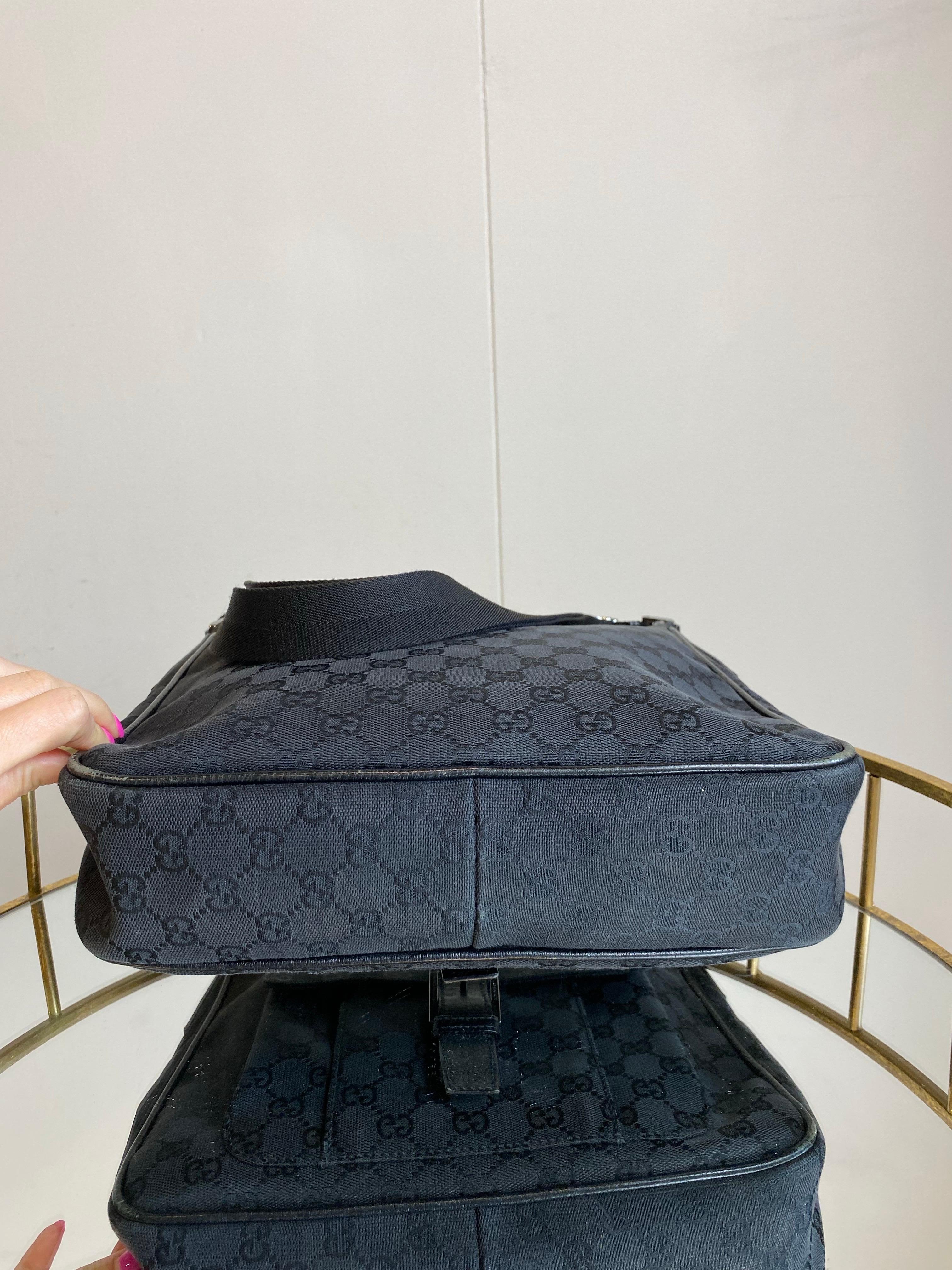 Gucci GG monogram canvas Shoulder Bag For Sale 1