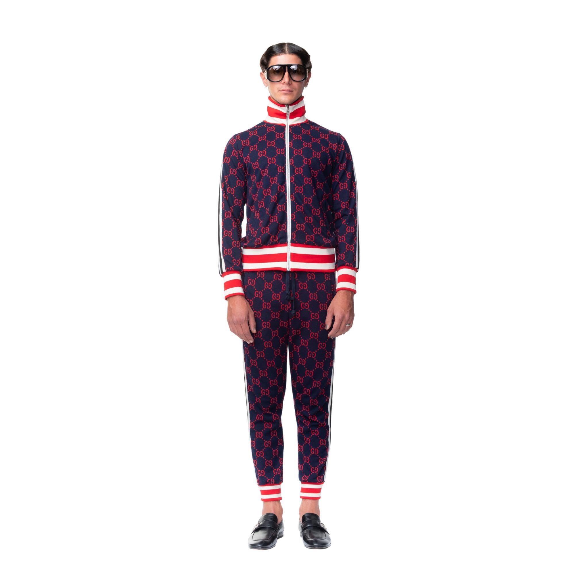 Gucci GG Monogram Red Jacquard Navy Pantalon (M) Bon état - En vente à Montreal, Quebec