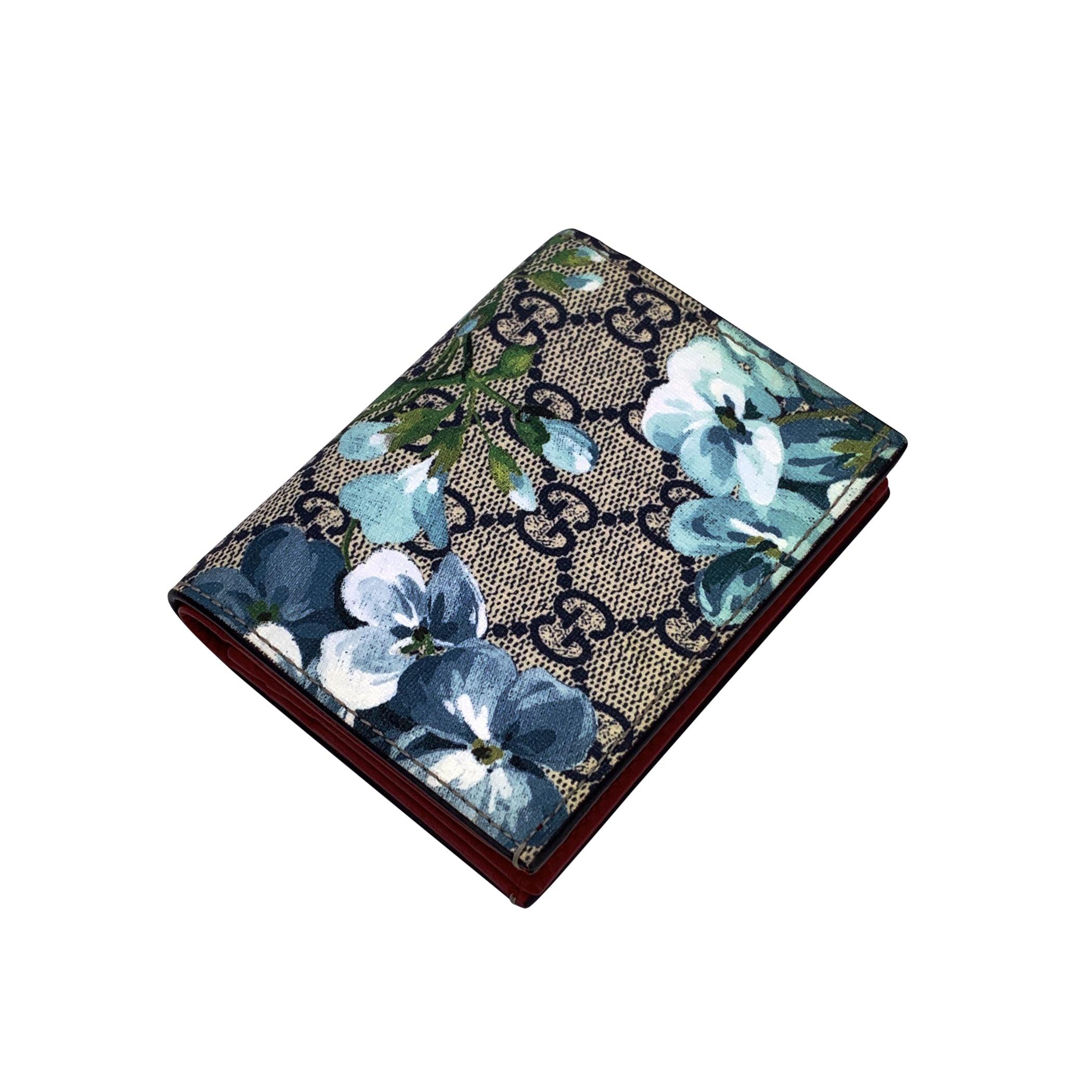 Black Gucci GG Monogram Supreme Blooms Canvas Card Case Mini Wallet For Sale