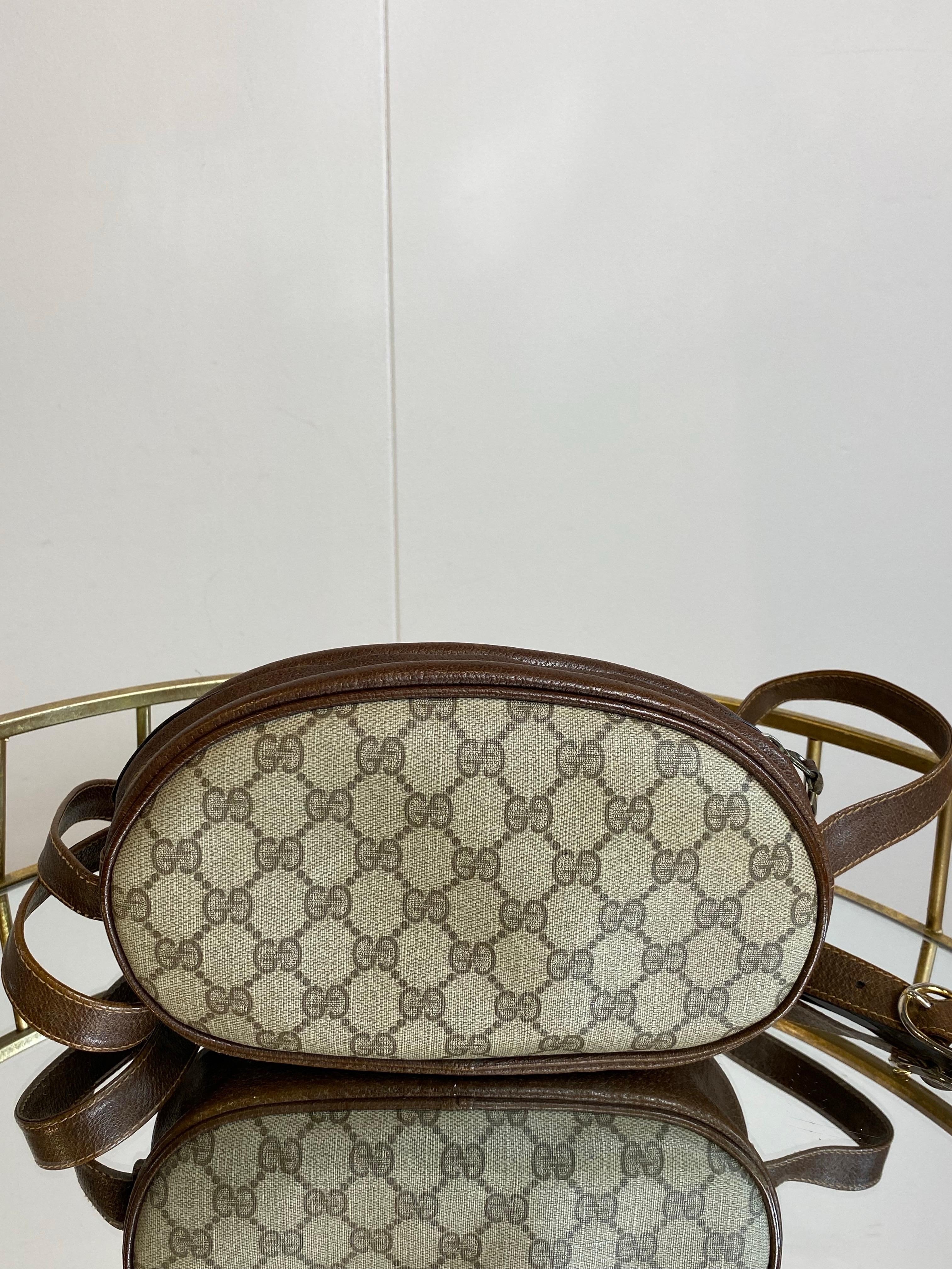 Gucci GG monogram vintage Shoulder Bag For Sale 2