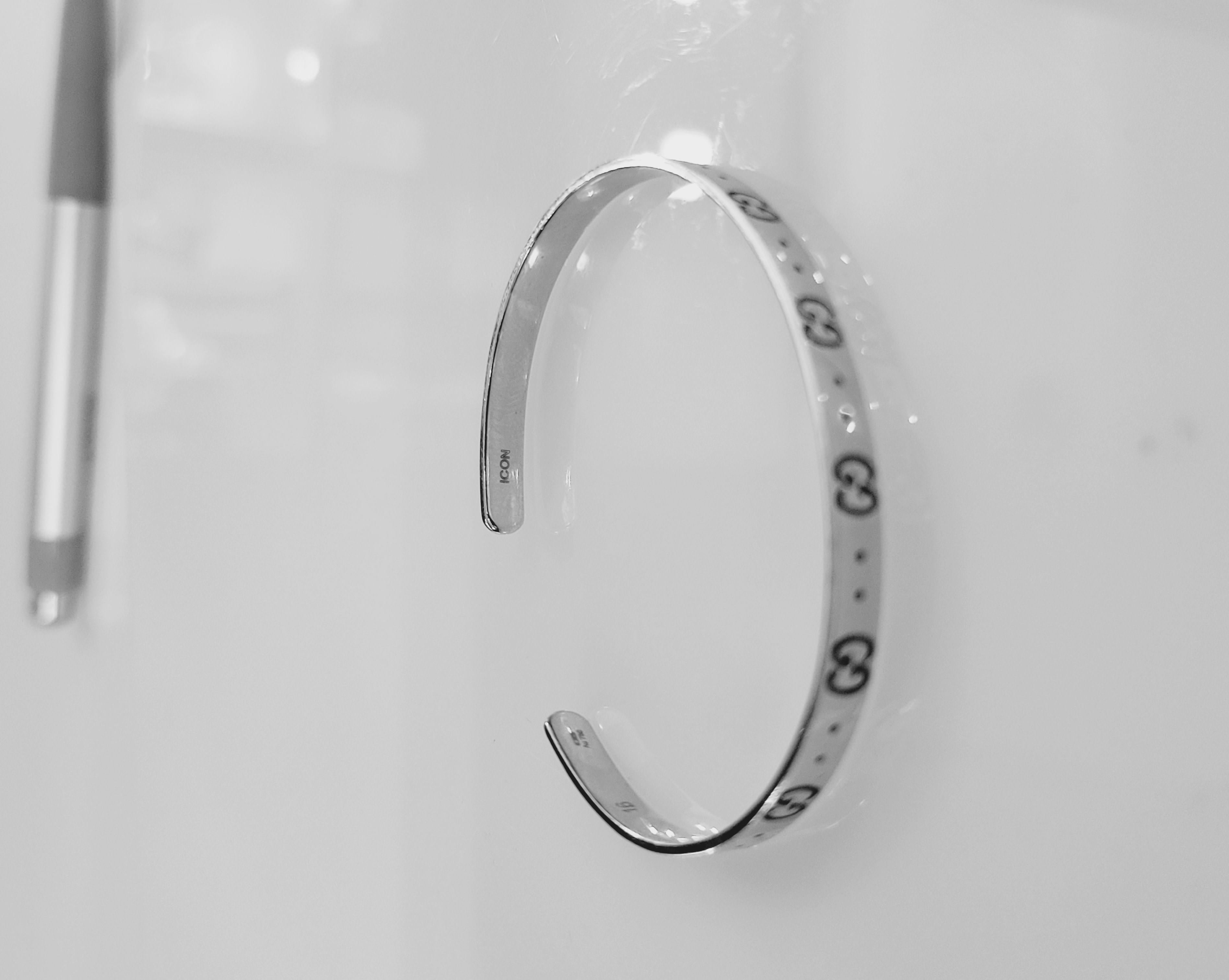 gucci bangle bracelet