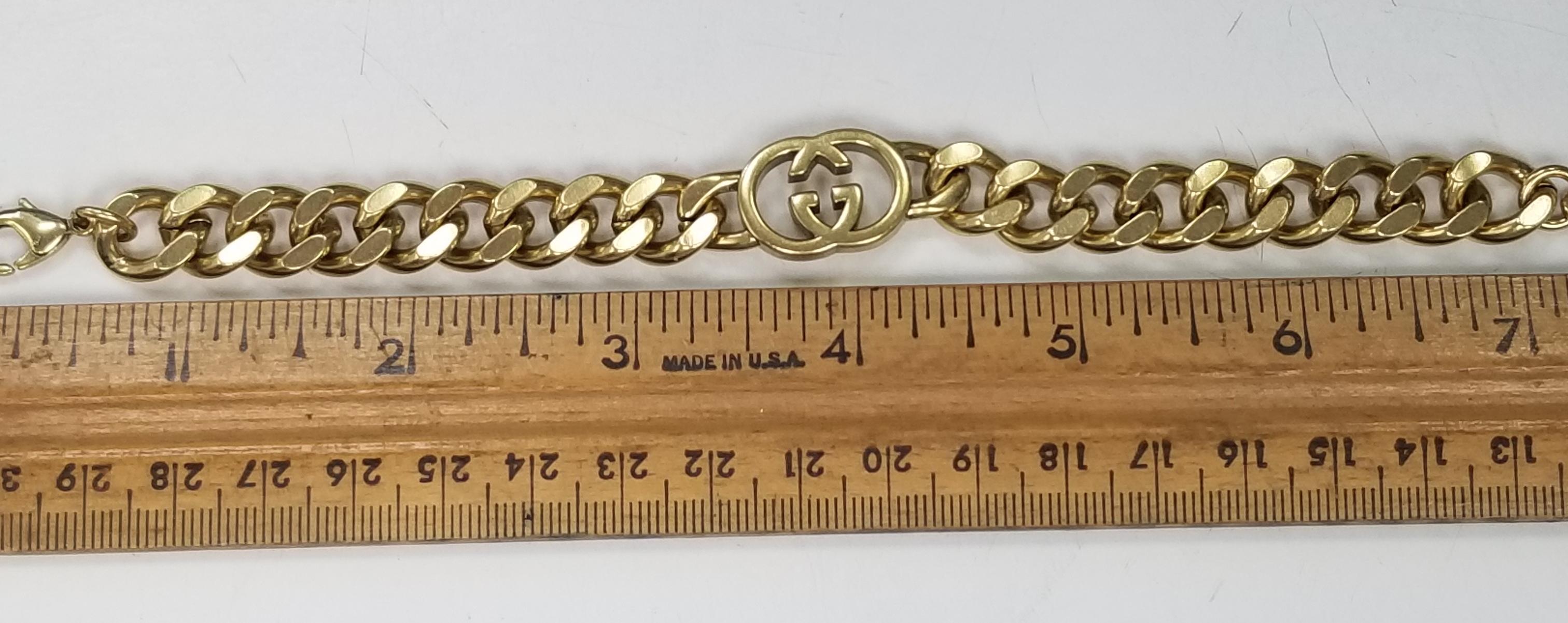 Contemporary Gucci GG Necklace and Bracelet