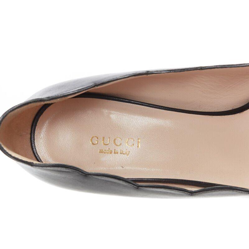 GUCCI GG Pearl black leather scalloped edge round toe chunky heel pump EU37.5 For Sale 5