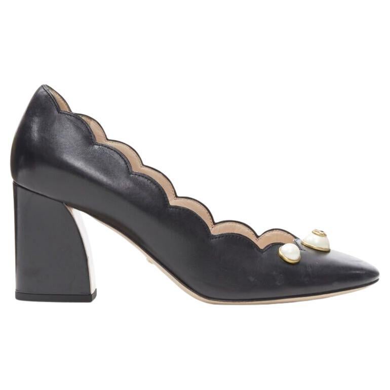 GUCCI GG Pearl black leather scalloped edge round toe chunky heel pump EU37.5 For Sale