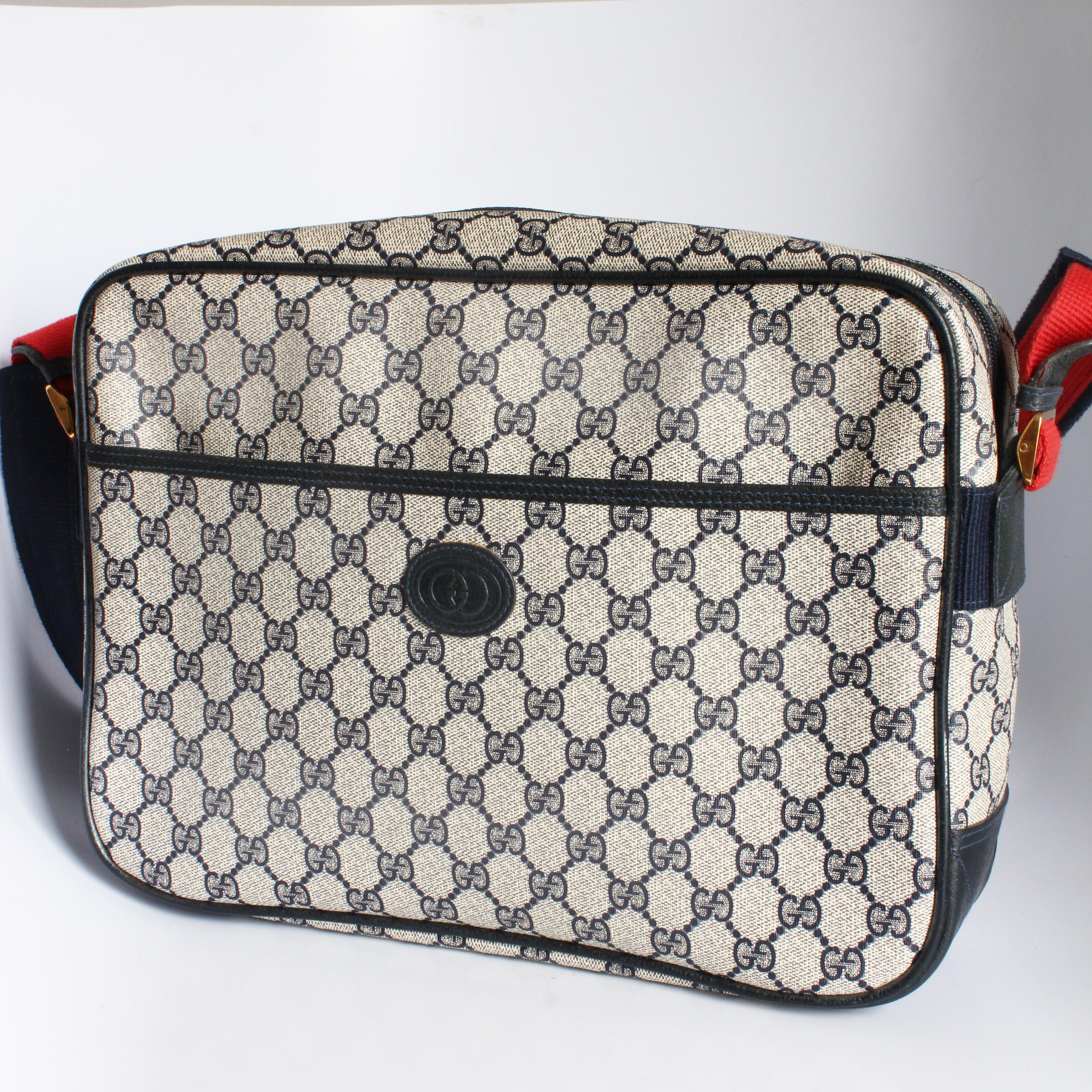 Gucci GG Plus Messenger Bag Travel Carry On with Removable Pouch Navy Vintage For Sale 1