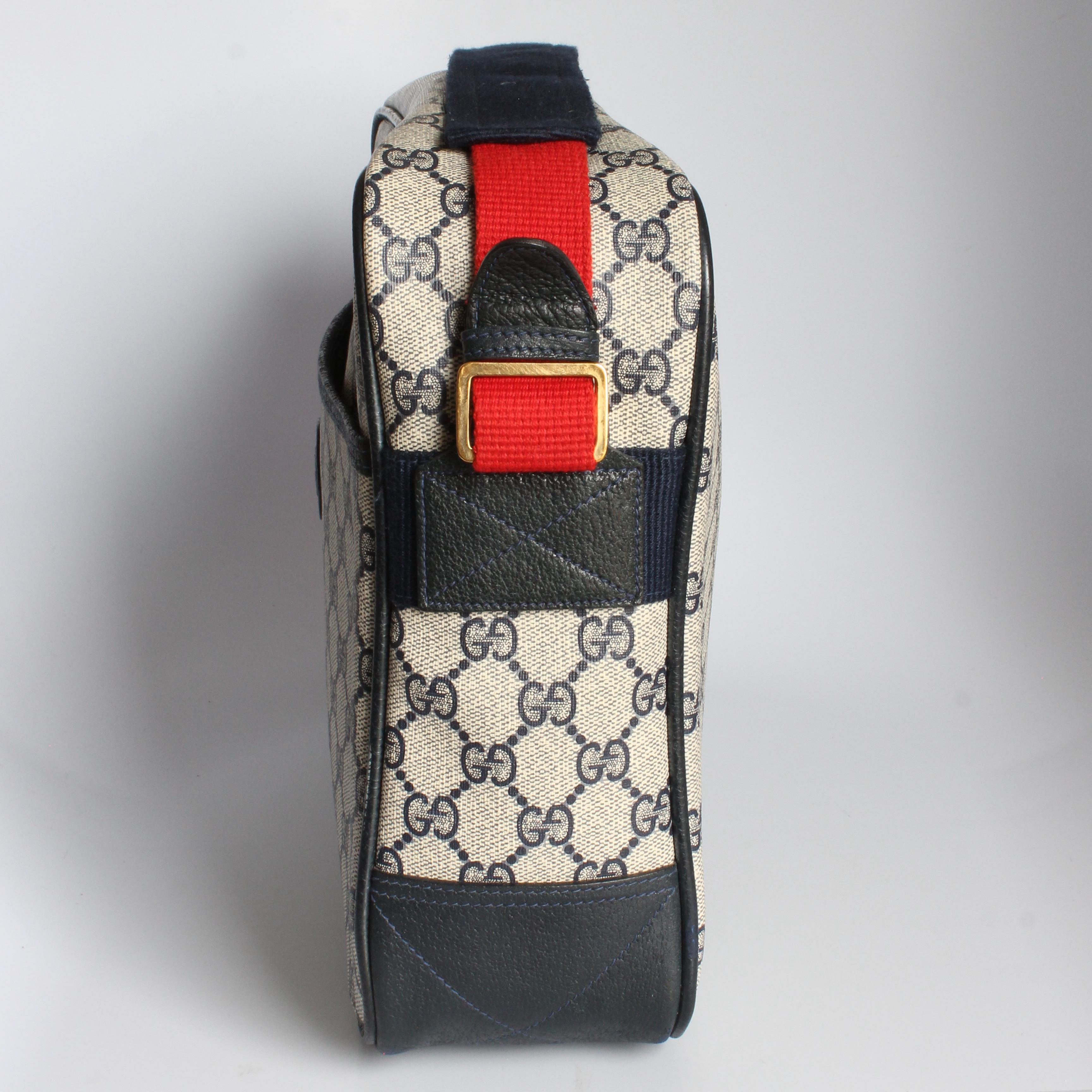 Gucci GG Plus Messenger Bag Travel Carry On with Removable Pouch Navy Vintage For Sale 3