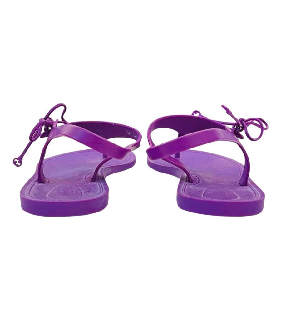Gucci 'GG' Rubber Flip-Flop Sandals 1