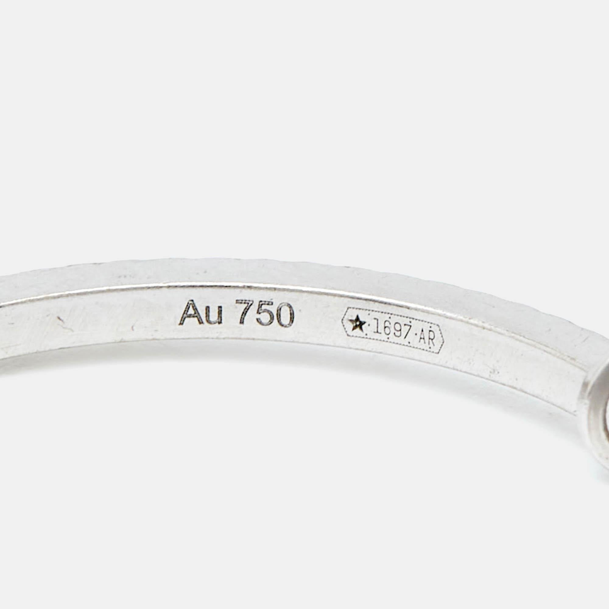 Gucci GG Running 18k White Gold Charm Ring Size 56 For Sale 2