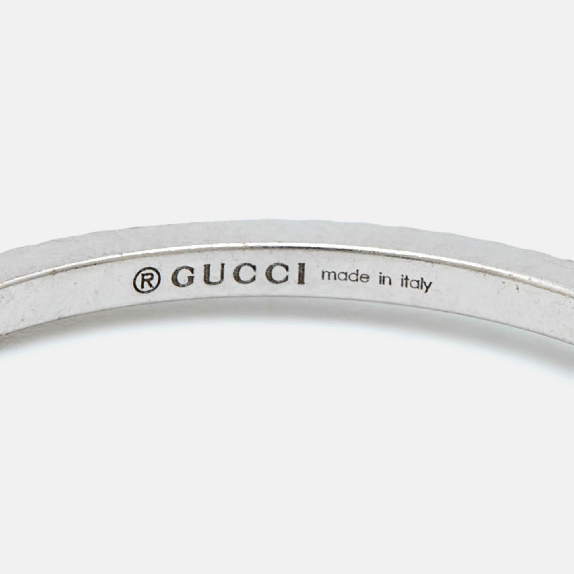 Gucci GG Running 18k White Gold Charm Ring Size 56 For Sale 3