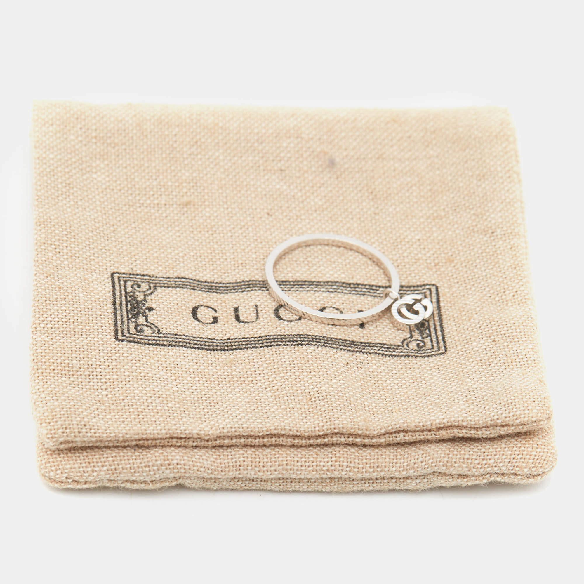 Gucci GG Running 18k White Gold Charm Ring Size 56 For Sale 4