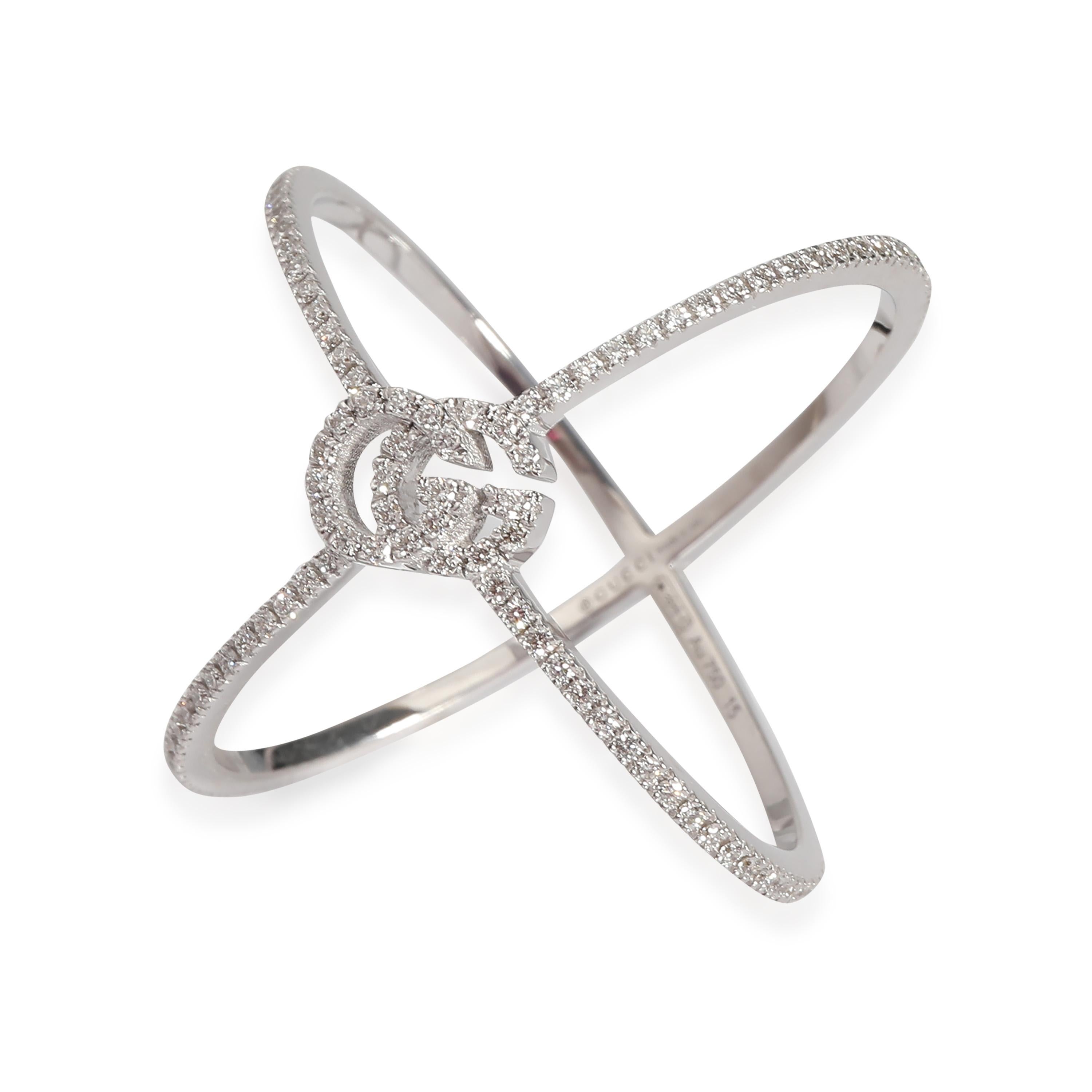Gucci GG Running Crossover Diamond Ring en or blanc 18 carats 0,30 ct. pt. Excellent état - En vente à New York, NY