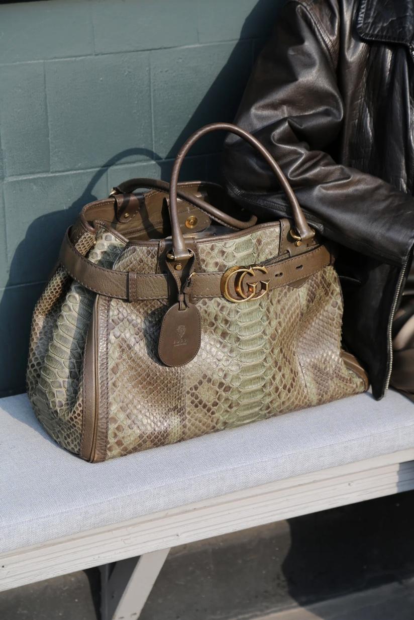 Gucci GG Laufsteg-Handtasche im Zustand „Hervorragend“ im Angebot in London, GB