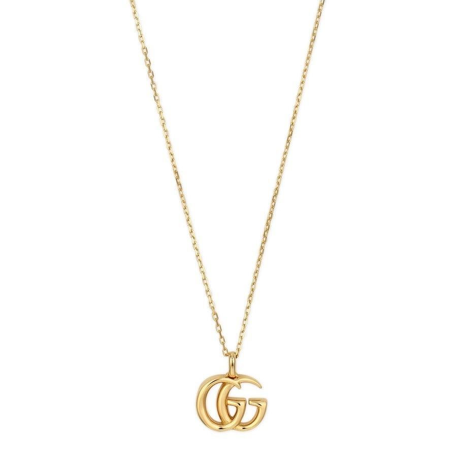 Gucci GG Laufsteg Gelbgold Halskette mit doppeltem G-Anhänger YBB502088001 im Zustand „Neu“ im Angebot in Wilmington, DE