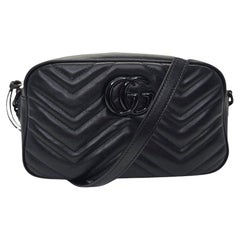 Gucci GG Small Marmont Leather Camera Bag