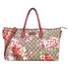 Gucci GG Supreme Blooms Convertible Tote Bag