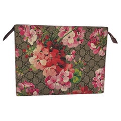 Gucci GG Supreme Blooms Print Large Cosmetic Case