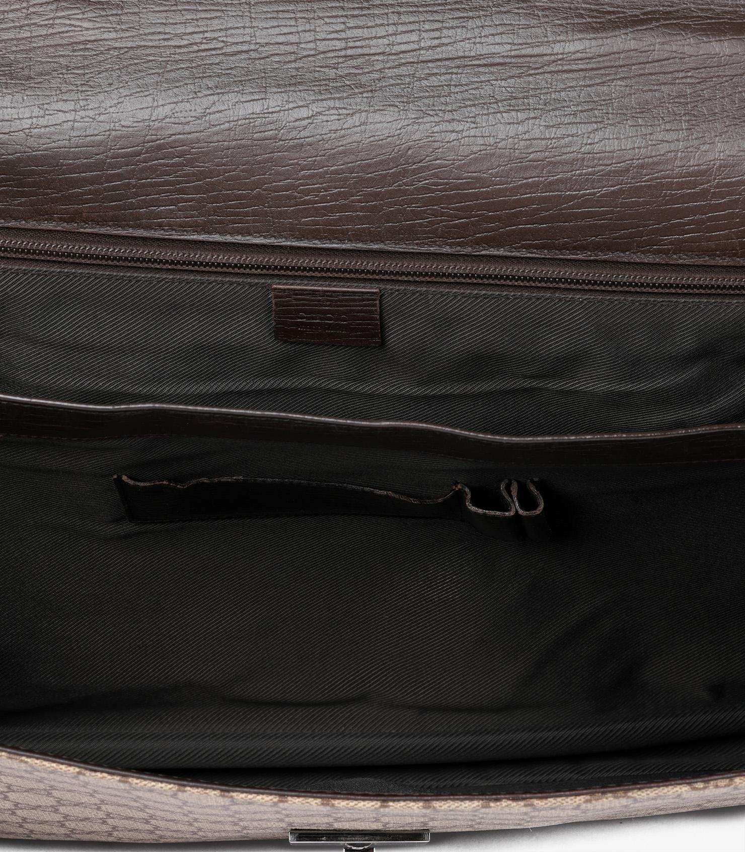 Gucci GG Supreme Coated Canvas & Brown Calfskin Leather Vintage Briefcase For Sale 4