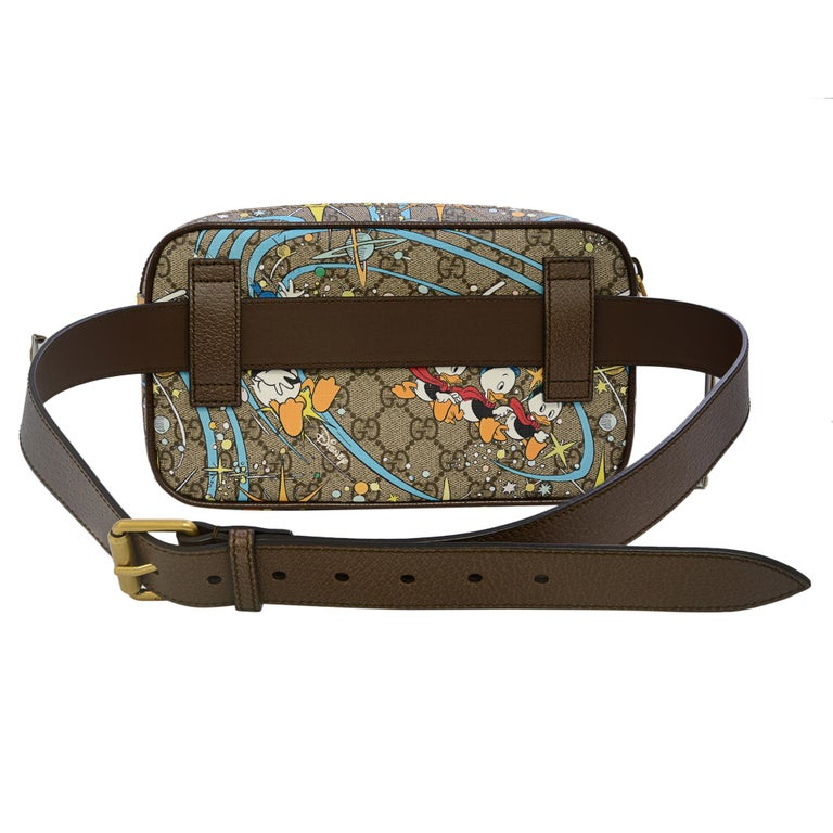 Gucci GG Supreme Donald Duck Disney x Gucci Leather Unisex Belt Bag With  Logo For Sale at 1stDibs | gucci disney fanny pack