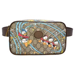 Gucci GG Supreme Donald Duck Disney x Gucci - Sac ceinture unisexe avec logo