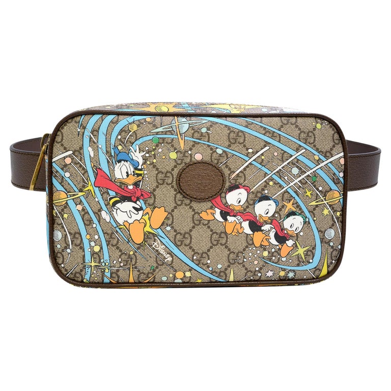 Gucci GG Supreme Donald Duck Disney x Gucci Leather Unisex Belt Bag With  Logo For Sale at 1stDibs | gucci disney fanny pack