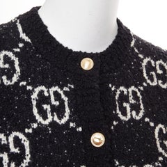 GUCCI GG Supreme Jacquard-Strickjacke, schwarz-weiß mit goldenen Knöpfen, Größe XS