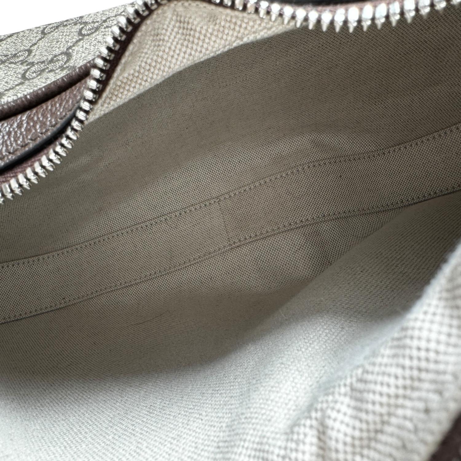 Gucci GG Supreme Large Attache Hobo Crossbody Bag 2