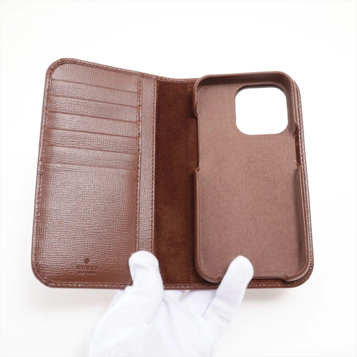 da uomo o donna Gucci GG Custodia in pelle per iPhone15 Pro Beige x Marrone in vendita