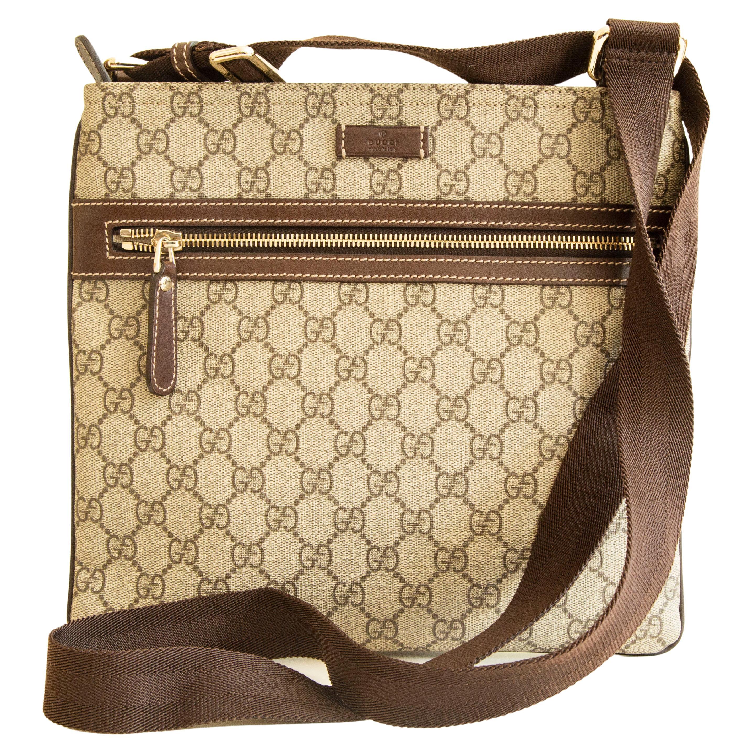 Gucci GG Supreme Messenger Bag aus beschichtetem Segeltuch und braunem Finish
