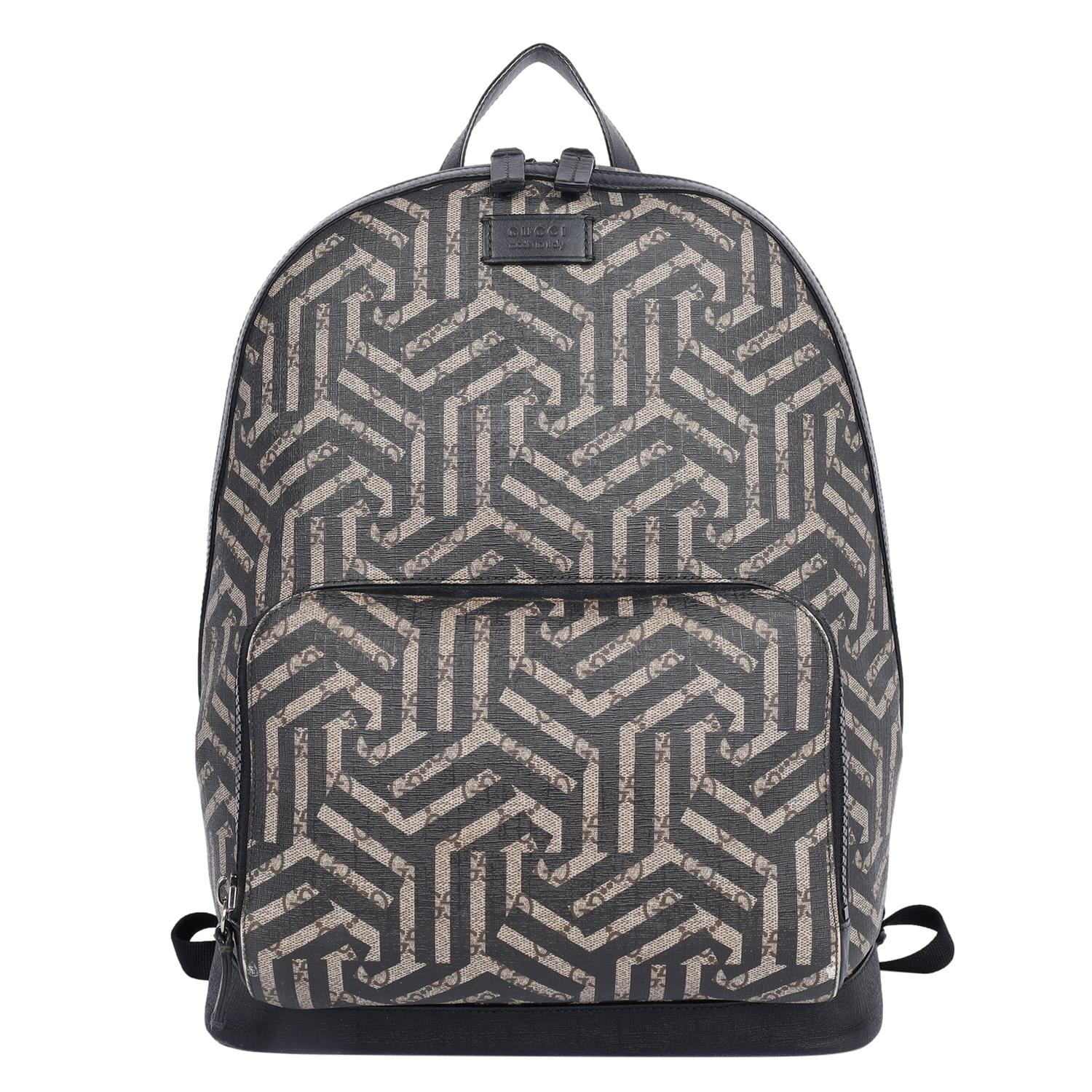 Gucci GG Supreme Monogram Caleido Backpack in Black For Sale 5